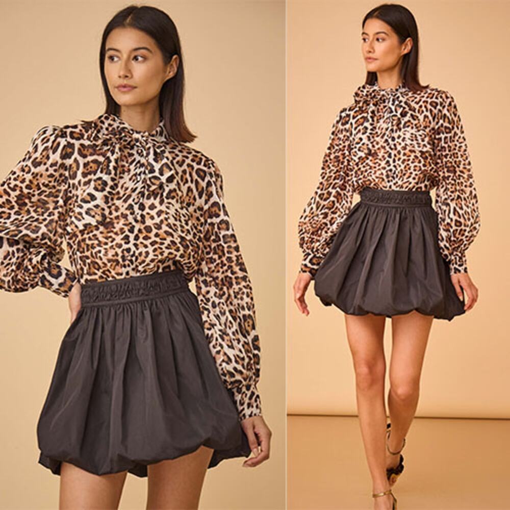 NWT Hunter Bell Leopard Print Tie Neck Long Sleeves Blouse Brown Size: Medium